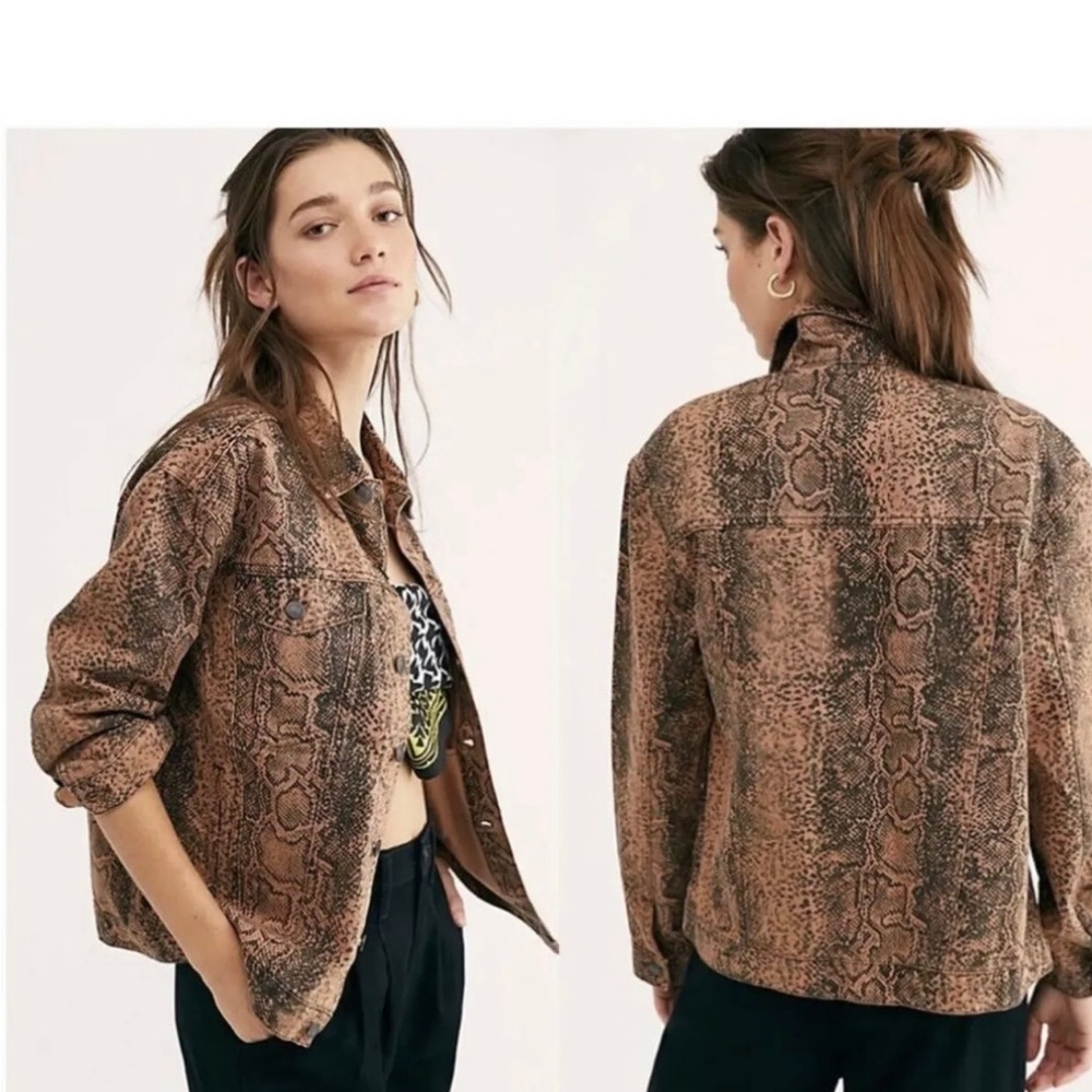Free People Snake Trucker Jacket. Medium NWT